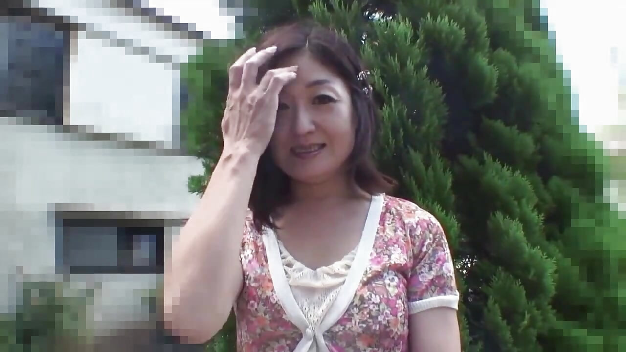 Hairy Japanese milf - Episode 01