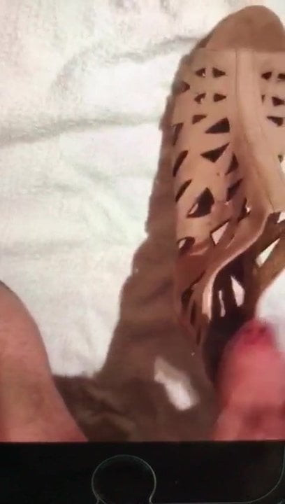 Schuhe bespielt