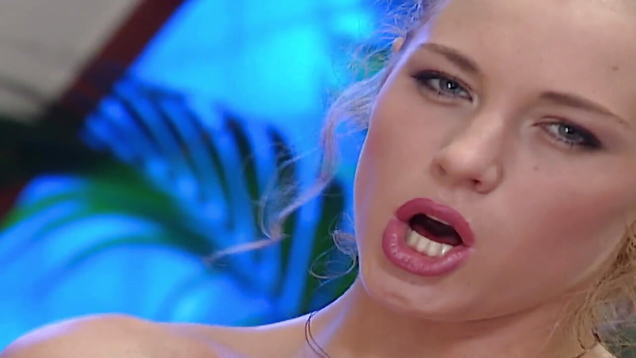 Blonde teen takes it in the ass
