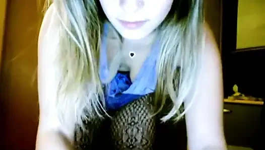 Babe Sexydea Masturbating on Live Webcam