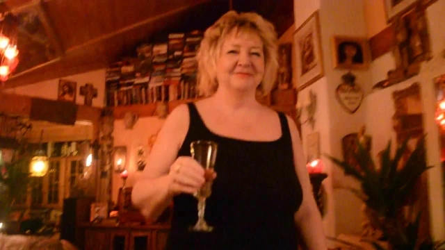 Goldenpussy home fun3