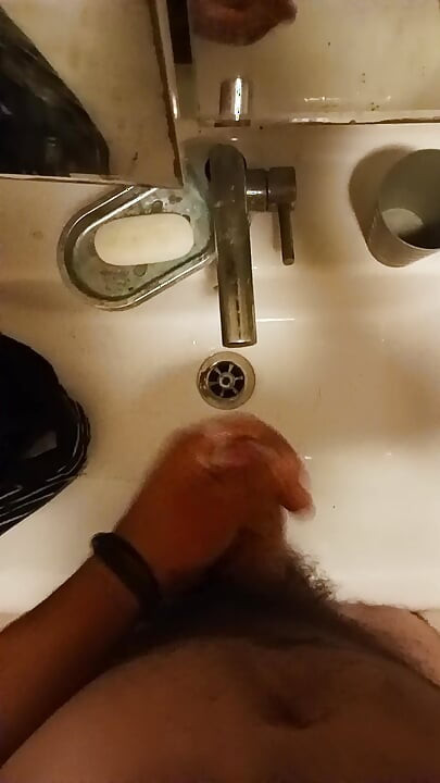 I Love To Watch Myself
