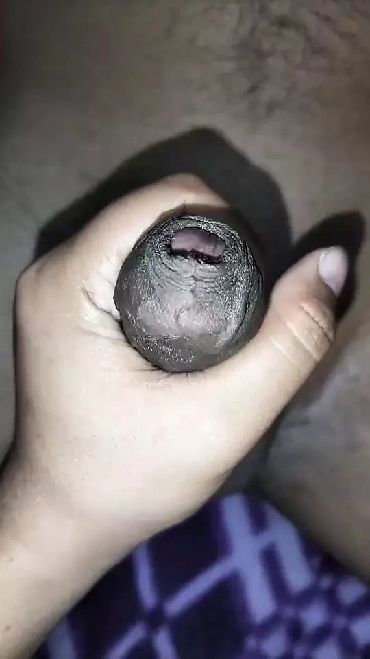 夏季午夜的新性感尼泊尔夫妻视频。