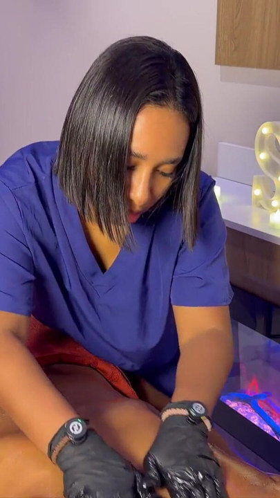 Leyne Rodriguez: Hot Latina Wear Massage Uniform For A Wild Happy Ending Climax | Clip 1
