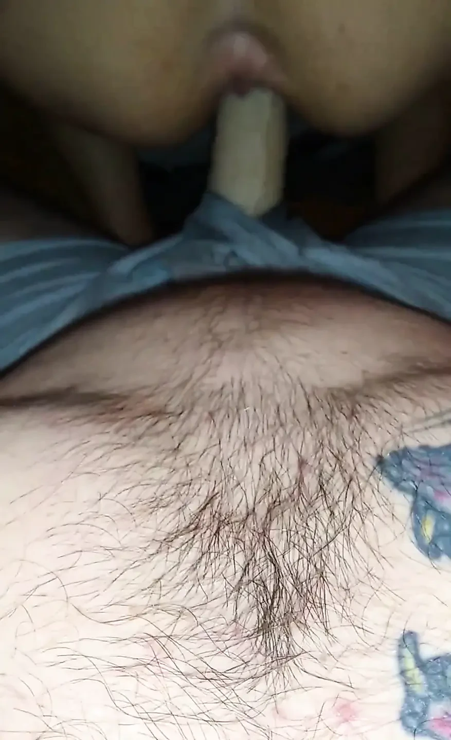 Size Queen Has an Amazing Ass and Takes a Huge Cock Hard
