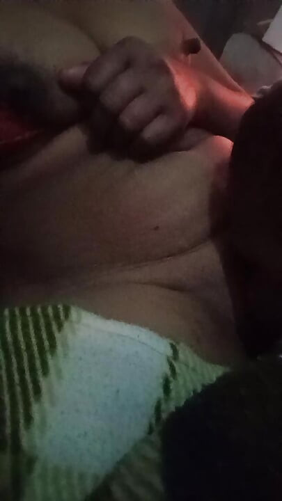 Husband ne aaj meri chut ko chate