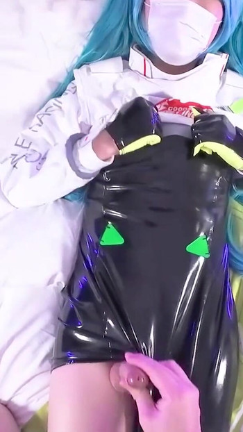 Key moment from "Creampie in Leggings, Hatsune Miku Race queen cosplayer, hentai japanese shemale cosplay 3"