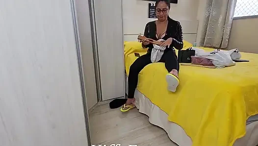 Mistress Kiffa - Full Foot and Cuckold Humiliation Session Filmed