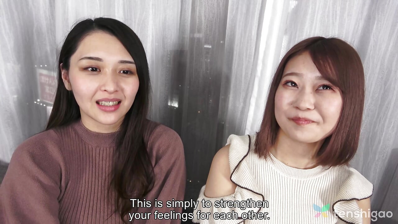 Horny Lounge Girls, Mio Yoshikawa and Asuka Suzumura in a Lesbian Show