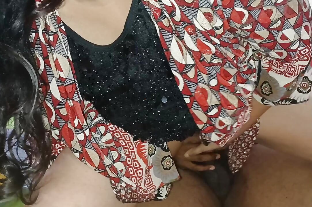 FIRST TIME ANAL SEX EXPERIENCED BY 18 YEAR OLD TEEN GIRL