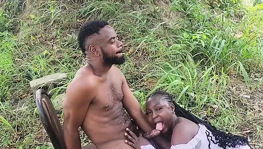 Я трахаю М сводный брат в буше