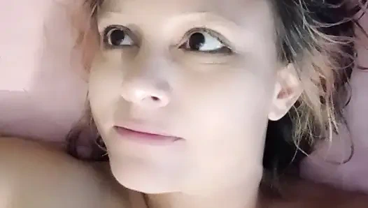 Baru mandi dengan mainannya