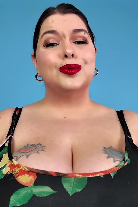 Cumming on Hoa President's MILF Tits - You Cum on Sydney Screams Big Tits After She Gives You a Lipstick Blowjob