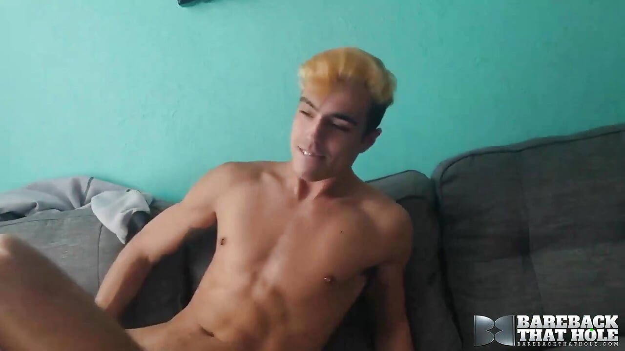 Barebackthathole hung latino romeo davis barebacks sean peak