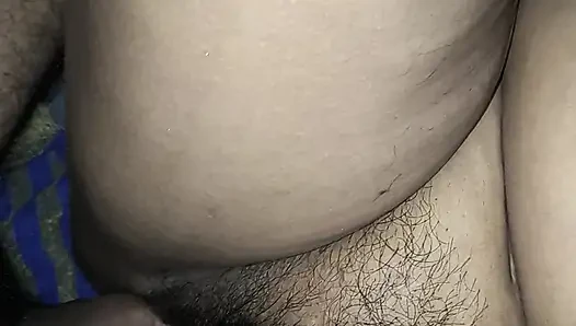 Chubby big milky boobs Bhabhi enjoying with boyfriend in bedroom at night.