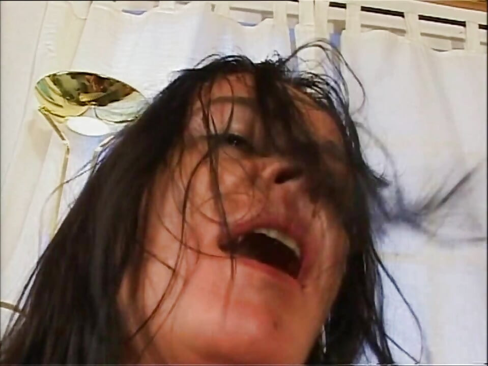 Horny MILF with Nice Tits Fucked and Cumshot on Asshole by Huge Vintage Cock