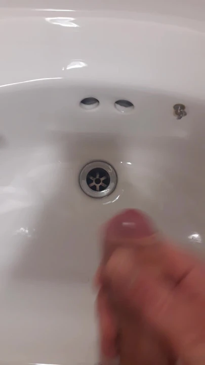 不得不在工作时清空我的球