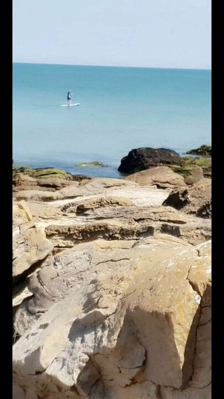 Exhib y masturbación al aire libre en la playa