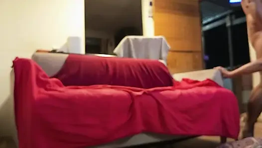 Hari ini giliran istri hamil saya untuk minum susu di pantat Bagian Empat