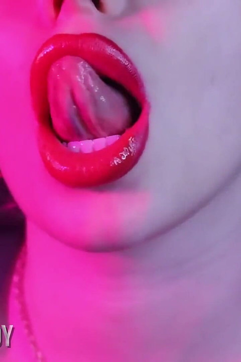 Deepening your lips addiction and reprogramming you into the powerless Gooner!