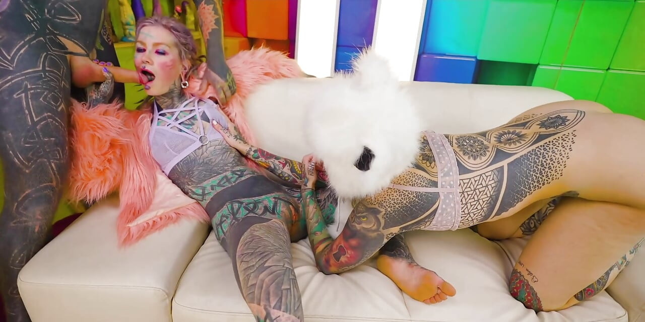 Extremo ggbb duas meninas levam anal dap, dp e gozadas faciais