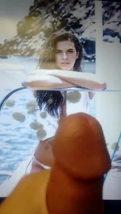 Cum tisztelgés bruna marquezine 3