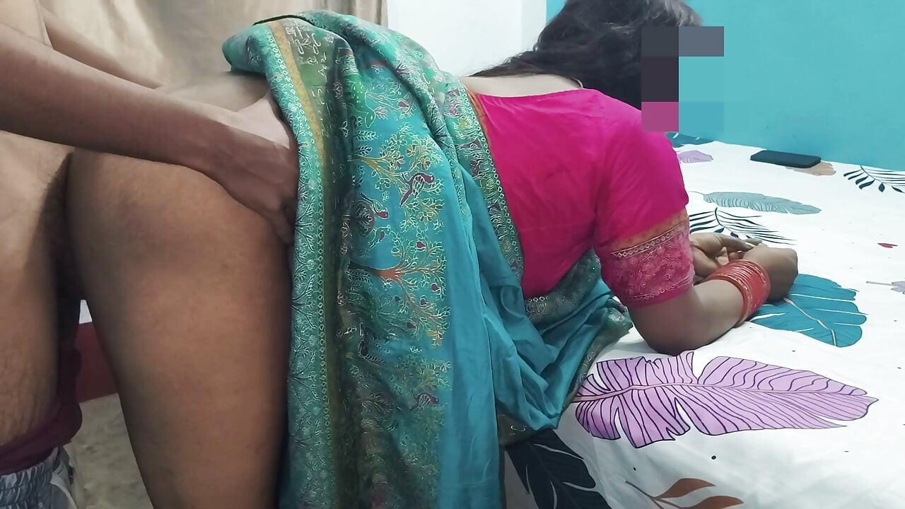 Saudara ipar dan kakak ipar di malam hari