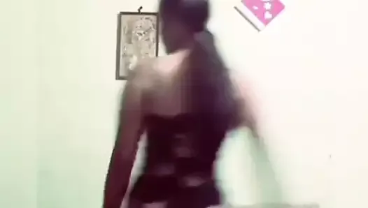 Fijian Sabrina Lasaqa Sexy Dancing
