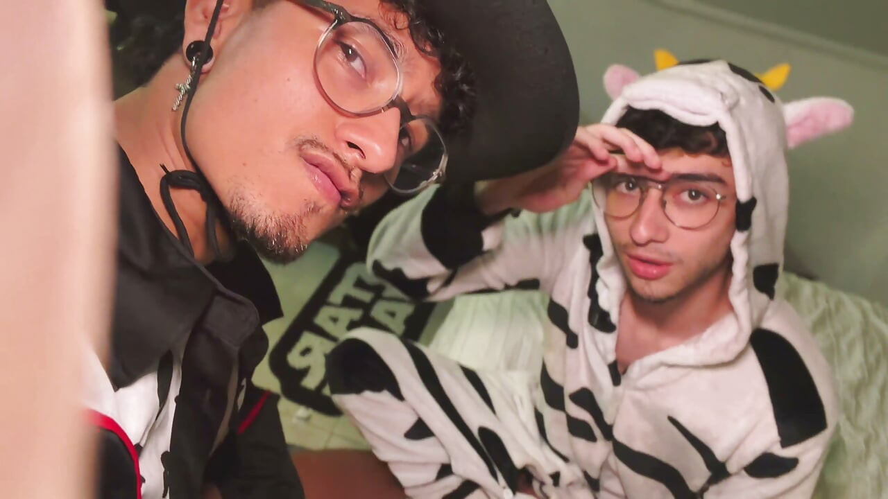 The costume she wears to ask for milk and suck cock