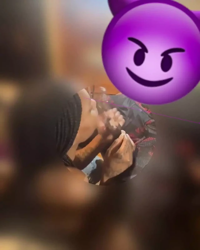 Two Hand Twist Go Crazy