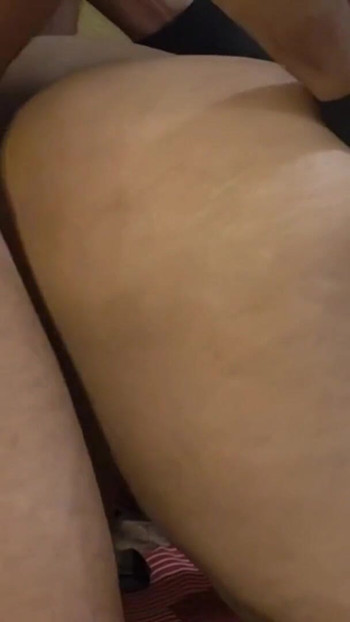 来自“喀拉拉邦离婚nri阿姨与年轻男友享受酒店房间”的惊心动魄时刻