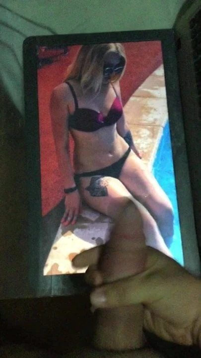 Helencum7 superbă nemțoaică ejaculează