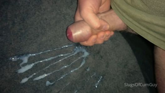 11 strzałów spermy rozłożonych - slugsofcumguy