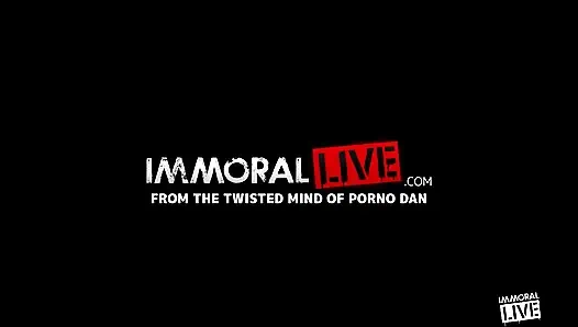 Mina von d'nin romantizm isteği birden fazla orgazmla bitiyor!