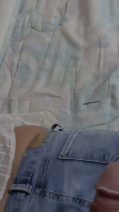 My wife puts on her jeans after fucking, so I can cum on her ass | Clip 1