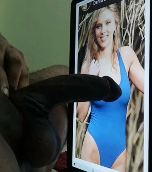 Scatlett Johanson hot bikini tribute