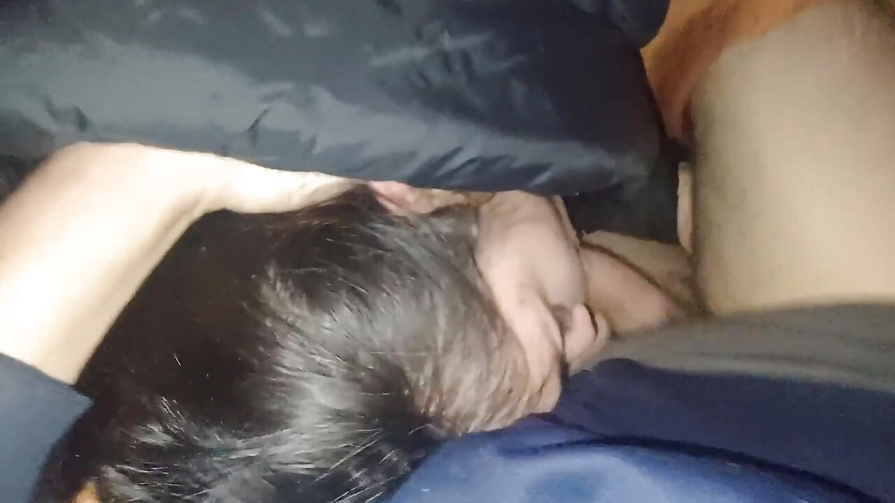 Μια άρρωστη γυναίκα, λαμβάνει σπέρμα για να γίνει καλά