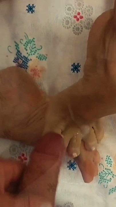 Beautiful Mature Wife Enjoys It Naked