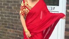 Sari Nepali