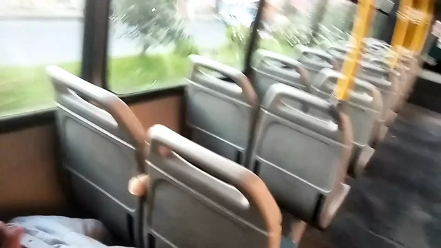 Сперма в автобусе