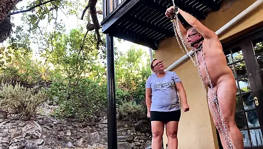 Caged - The chronicles of a life at her feet