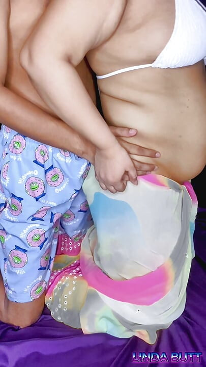 Stepsister Pussy Hard Fucked by her Step Brother, she is wearing a saree