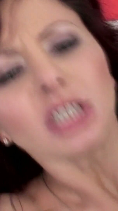 Lisa Monelli celebrates her porn debut with a hot anal DP threesome | Clip 3