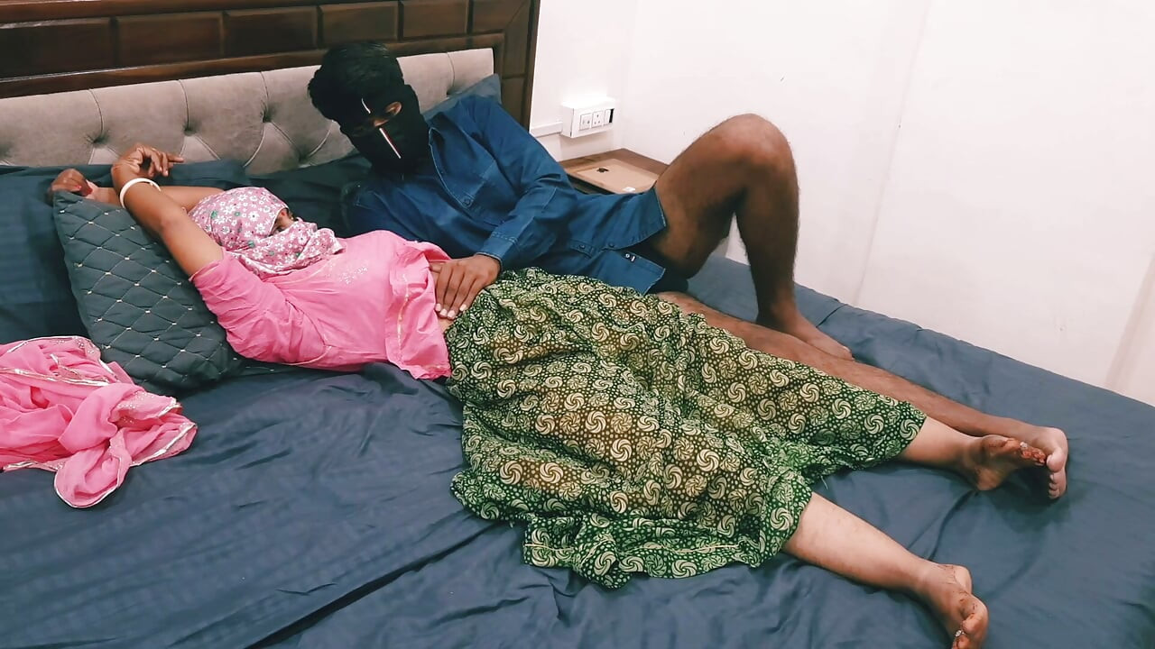 Sexo com minha namorada da vila com um lehenga