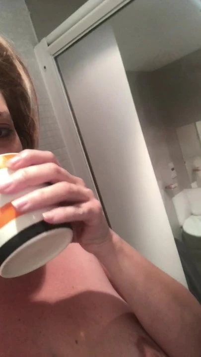 What happens when I leave my piss in cup?!
