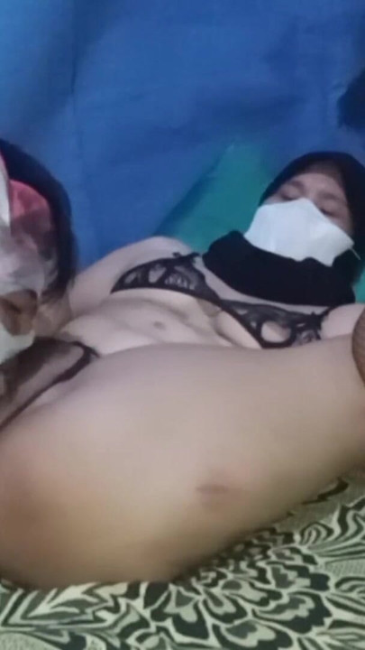 חלק 2: ללקק כוס של מילף עם חוט G | קליפ 2