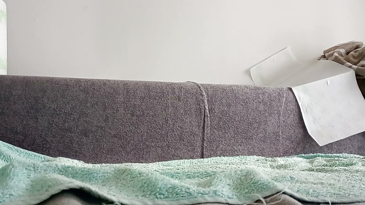 Solo handjob masturbating and cumshot.