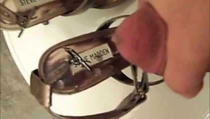 Cum on heels