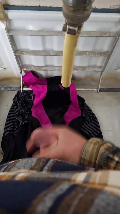 Two wet swimsuits pissed and covered in cum