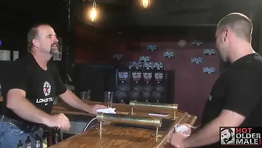 Lone Star Bears: Clint Taylor ve Mark Bishop